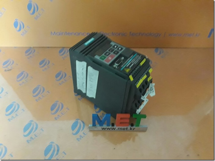 Siemens Micromaster 6SE3112-1BA40, 0,37kW, Usato
