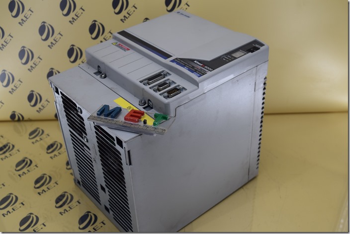 Allen-Bradley 2094-BC04-M03-S (1)