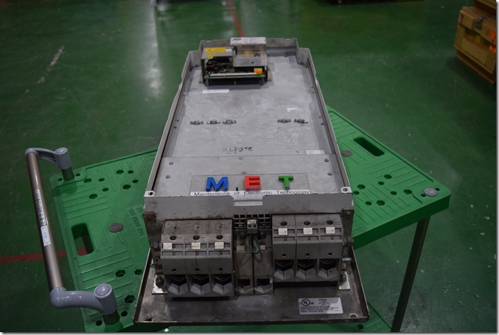 KEB 28F5G0U-Y01H (1)