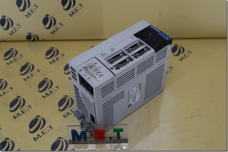 MITSUBISHI MR-J2S-40A (1)