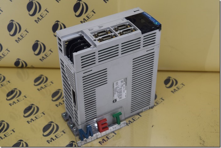 MITSUBISHI MR-J2S-70CP (1)