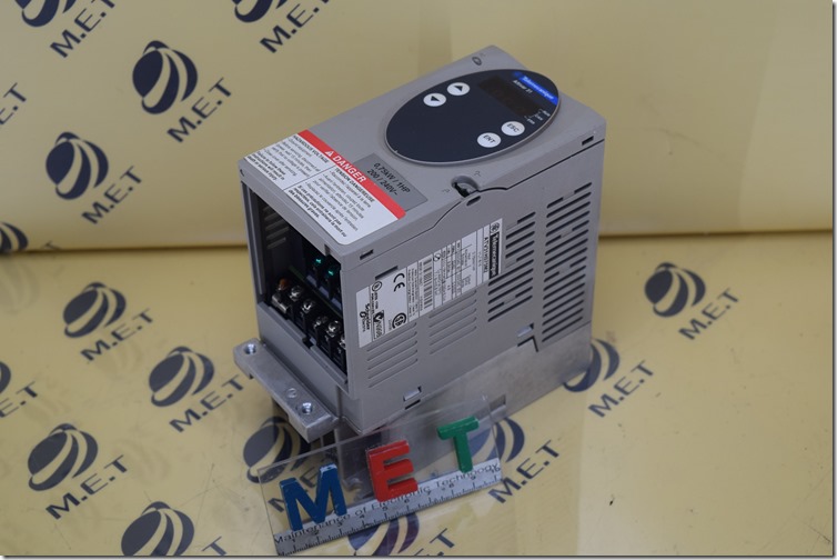 TELEMECANIQUE ATV31H075M2 (1)