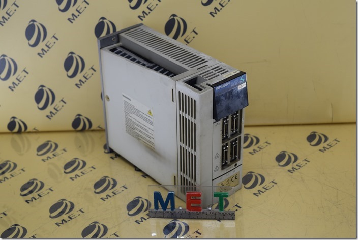 MITSUBISHI MR-J2S-100A-S046 (1)