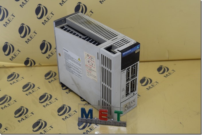 MITSUBISHI MR-J2S-100A-S046 (1)