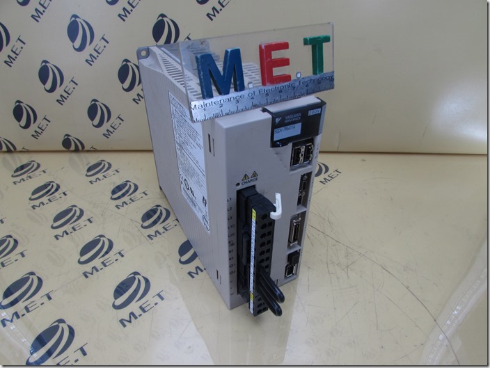 YASKAWA SGDV-7R6A11A (1)