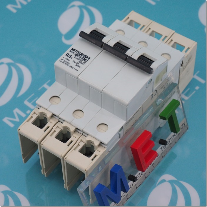 ETC1522_001044