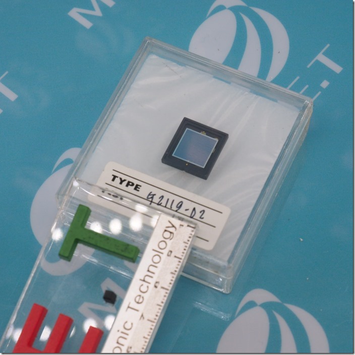 ETC1528_001073