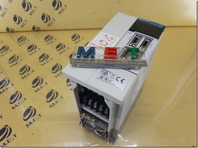 MITSUBISHI MR-J2S-200A (1)