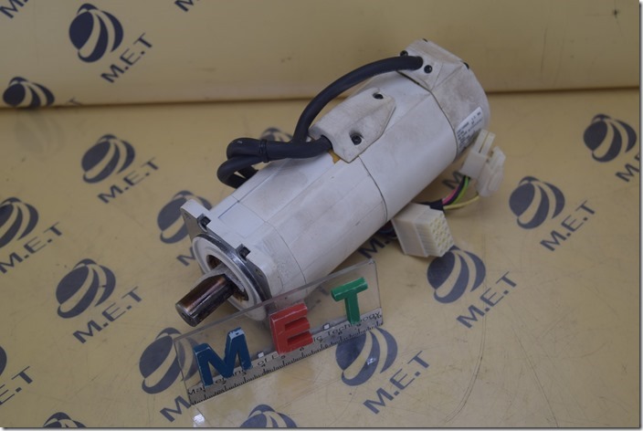 Panasonic MSMA042A1F (1)