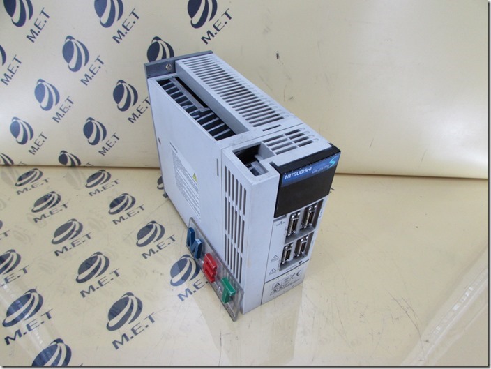 MITSUBISHI MR-J2S-70A (1)