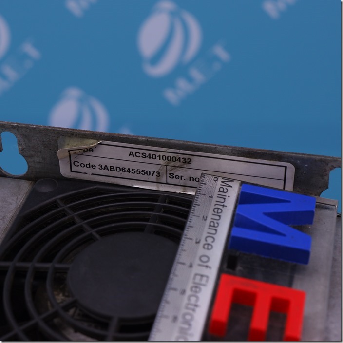 SD01555 (4)
