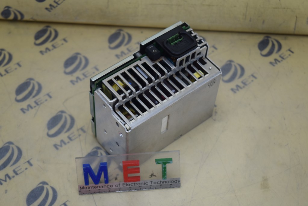 New In Box SIEMENS A5E02625805-H2 A5E02625805H2 Industrial Computer New In Box SIEMENS A5E02625805-H2 A5E02625805H2 Industrial Computer